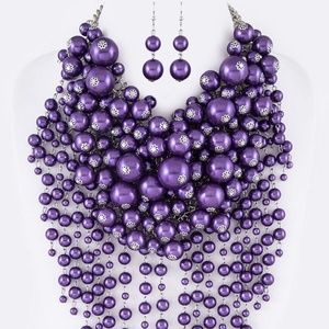 Beautiful extra large pearl necklace.